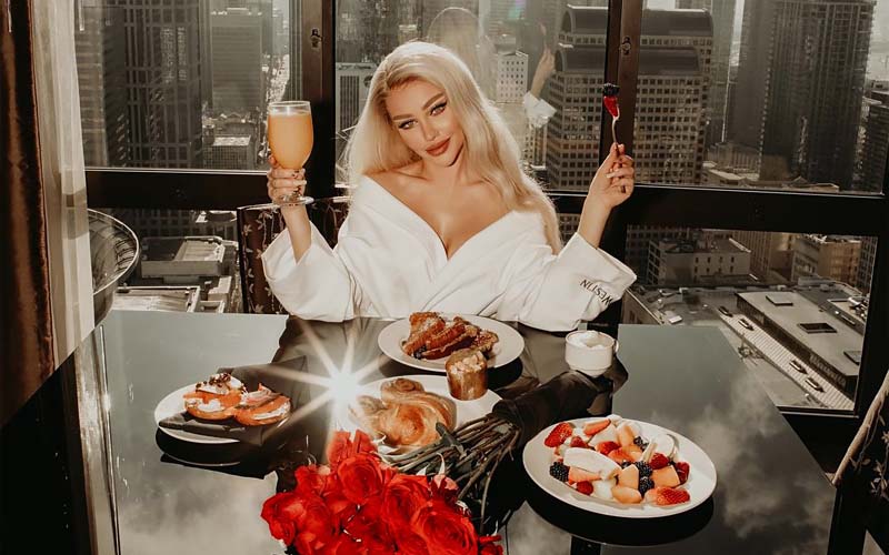 sugar baby on date