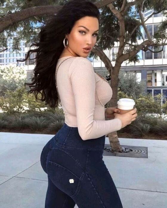 LittleMissyMischief, 20